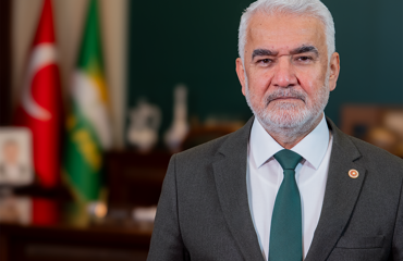 Genel Başkanımız Sayın Zekeriya Yapıcıoğlu'ndan Kurban Bayramı mesajı: Küskünlüklerin sona ermesi için fırsat bilmeliyiz